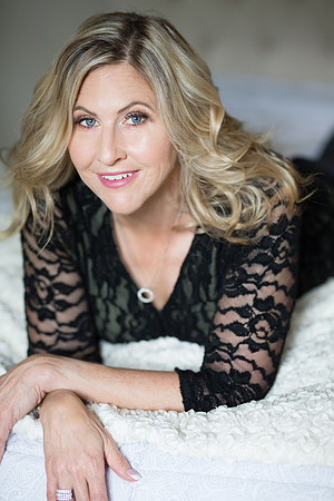 Sheri Glamour-1